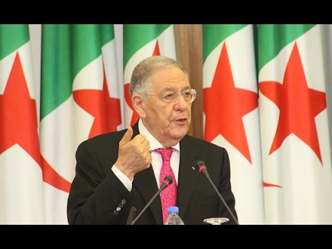 ولد عباس.."الشعب الجزائري يعشقنا"