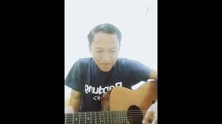 Download lagu Iwan Fals - Karena Kau Bunda Kami ( cover ditambah hujan badai jadi back sound ) mp3