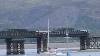 preview picture of video 'ATW Class 158 crosses Barmouth Bridge'