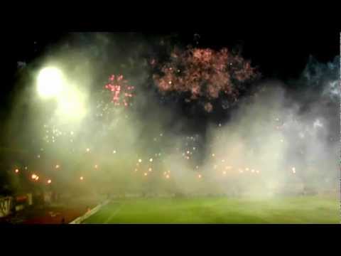 "Recibimiento de Caracas FC vs Fluminense - LOS DEMONIOS ROJOS" Barra: Los Demonios Rojos &bull; Club: Caracas