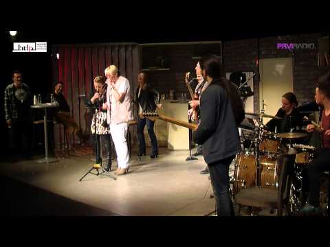 TIJANA DAPČEVIĆ I TAMARA TODEVSKA - Lady Marmelade (uživo iz Beogradskog dramskog pozorišta)