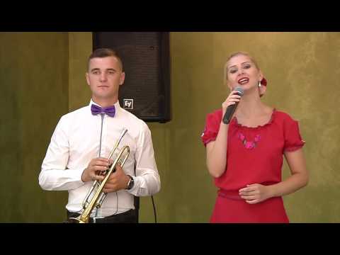 Formația Adelina Fulga-  Colaj hore de ascultare