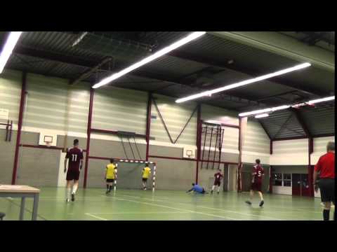 20 april 2016 Futsal BZVV 3 - HMS 2 com 0-7 Doelpunt Carlo (0-3)