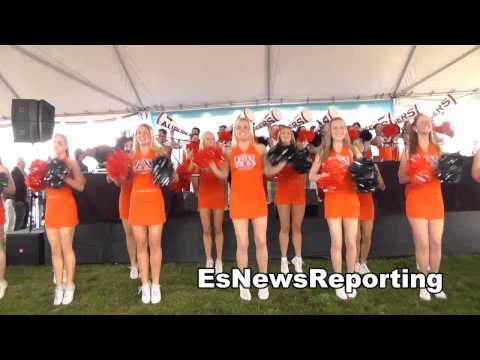 auburn cheerleaders pump up