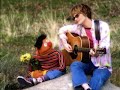 Sesame Street S Ernie Shawn Colvin I Don T Want To Live On The Moon Isolated Acoustic Guitar