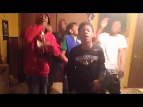 RonnyBow- FUCK niggas