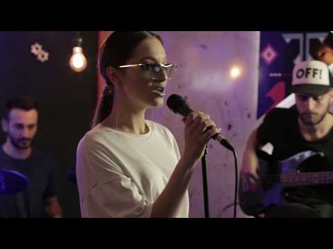 Fioll - One Kiss | Live at Maqina (Dua Lipa cover)