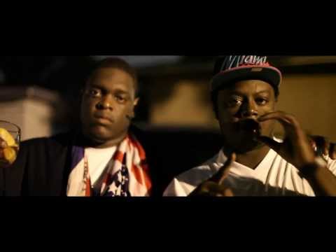 Philly Poe Ft Slayve Child - On The Run