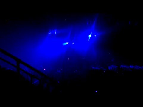 Habera & TEAM 33 Tour 2016 Košice - Intro + Óda na tie cesty..,Prievan v peňaženke,Lietam v tom tiež