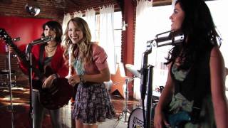 Lemonade Mouth - Behind The Scenes of &quot;Somebody&quot;