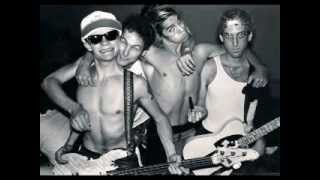 Red Hot Chili Peppers Sex Rap Live 1984!