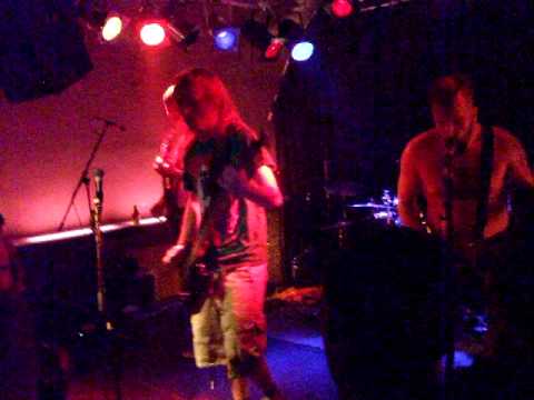 Dissouled live in Hamburg - 2011-10-28 (1)