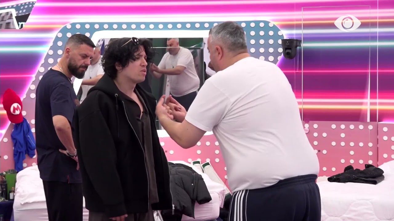 Lëre familjen time/ Mal debaton me Rogertin, Nikol: Edhe djali yt do thotë…