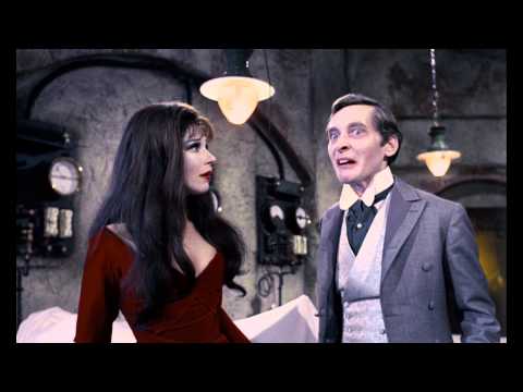 Trailer-Vorschau: Ist ja irre - Alarm im Gruselschloß