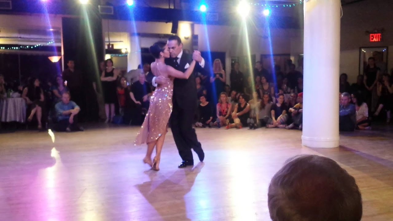Argentine Tango:Junior Cervila and Guadalupe Garcia - No quiero verte llorar