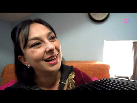 Milica Gogin - Pjevaj prijatelju