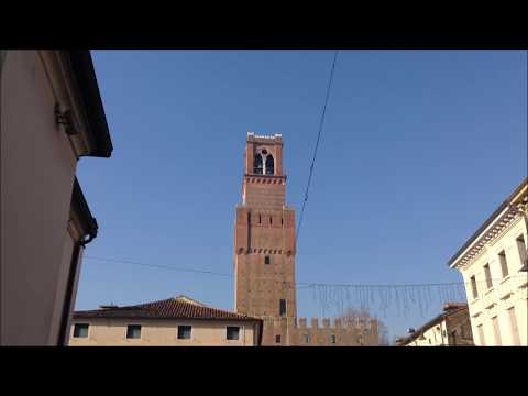 Le campane della Chiesa Arcipretale dei Santi Felice e Fortunato a Noale (VE)