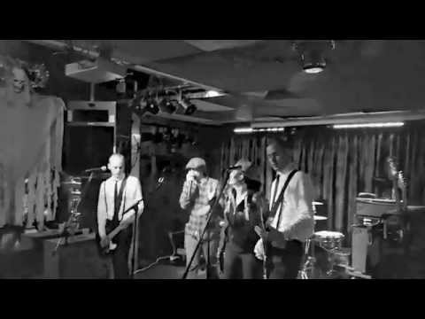 The Interrupters (with Mikey Hawdon) - Sound System (Operation Ivy Cover)