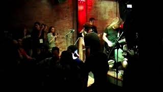 Pulley - Runaway  (Live in CR)