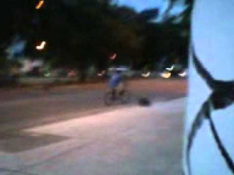 pelé Bate a cabeça