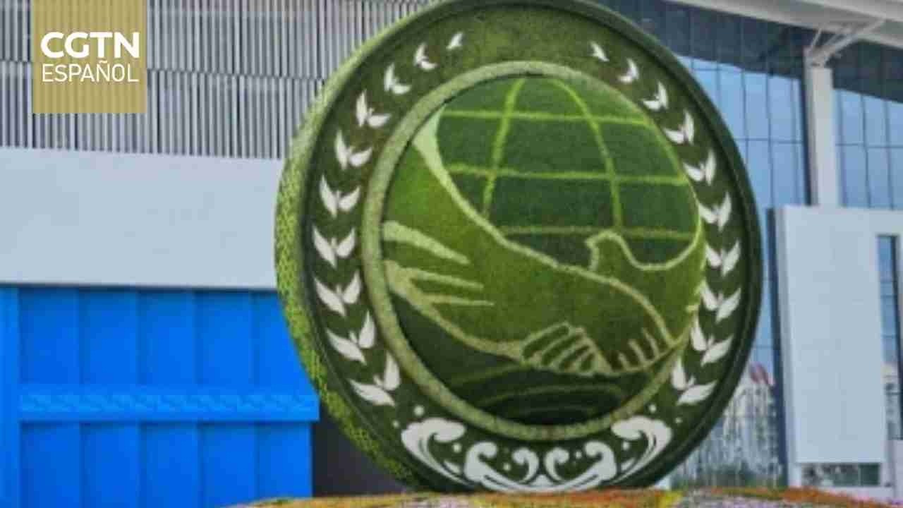 Xi Jinping se reúne con presidente de Uzbekistán
