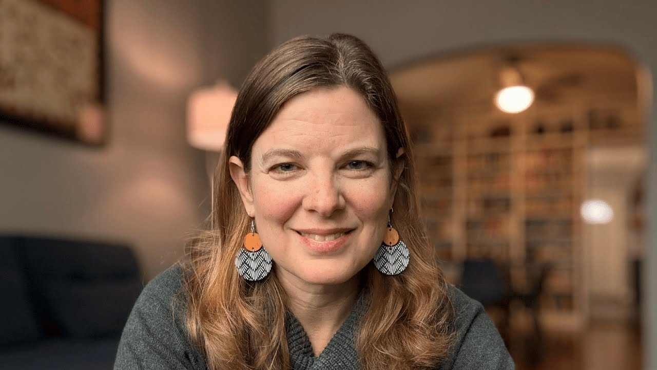 Using Questions to Build Real Connection in an Age of Loneliness | Amber Johnson | TEDxWilmette