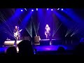 Suzanne Vega - Ironbound / Fancy poultry   (Live)