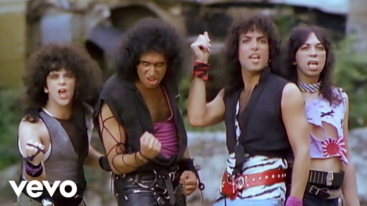 Kiss - Lick It Up - YouTube