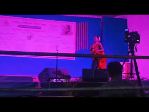 Maharastrachi Lavani Dete tumha vida aadhi supari foda                               Navgire Pallavi