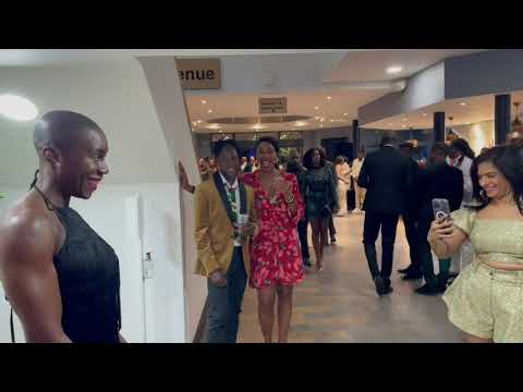 DOLLER'S BIG BUSINESS VLOG EP 2 - AVATAR SUPER FAN, NEW YEARS EVE PERFORMANCE, INTERVIEW, AMAZING