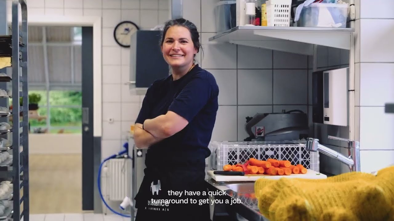 Mød Sara, der arbejder som vikar for Assistance