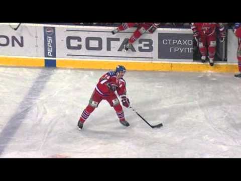 Пас Старосты, гол Савинайнена / Savinainen scores off Tommy Starosta saucer pass