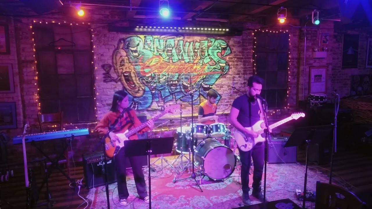 Abhi the Nomad – Good Luck