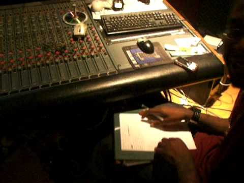 BLU LIGHT DISTRICT IN THE STUDIO GRINDING (NEW MUSIC COMMING SOON)