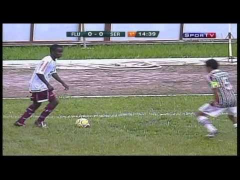 Melhores momentos do lateral-esquerdo Henrique.