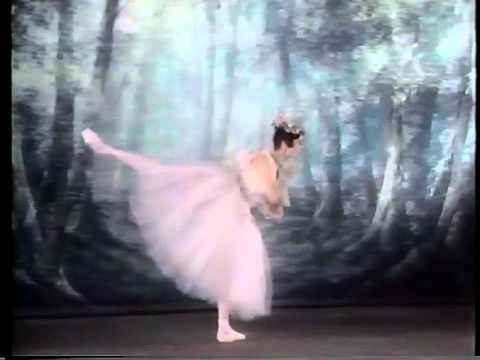 La Sylphide - Carla Fracci and Peter Schaufuss
