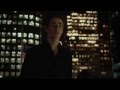 The Flash 1x1 Barry Allen goes to see Green Arrow