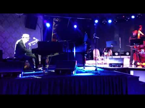 Ruslan Agababayev performing jazz(3)