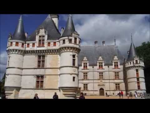 world famous castle: Château d'Azay-le-R