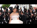 Priyanka Chopra Was Told She Needed A Boob Job And Jaw Surgery In Early Career