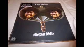 09. Bubbles in My Beer - Willie Nelson - Shotgun Willie