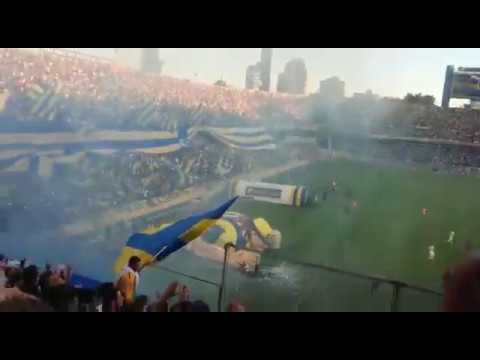 "recibimiento rosario central vs godoy cruz." Barra: Los Guerreros • Club: Rosario Central • País: Argentina