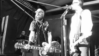 The Interrupters w/ Tim Armstrong - Family (live)