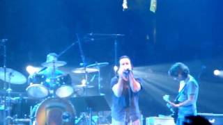 &quot;Out Of My Mind&quot; Pearl Jam 10/31/09 Philadelphia Spectrum