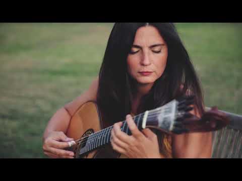 "GUAJIRA-LÁGRIMA", BY DUO DEL MAR FEAT. MARTA PEREIRA DA COSTA AND NELLE HENS.