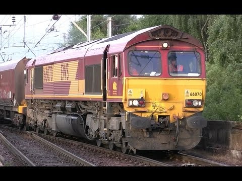 66070 6F16 Walton Old Junction - Liverpool Bulk Terminal @ Walton Old Junction 13/08/13