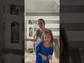 Figliachiara E Zia Vittoria Fanno Scherzo A Mammagiulia Shorts