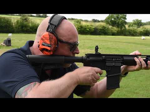 Shooting a SEMI AUTOMATIC .22LR RIFLE!!