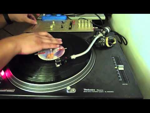 DV/DJ-Tech Scratch Battle - DJ IQ_Handroidz - Round 2