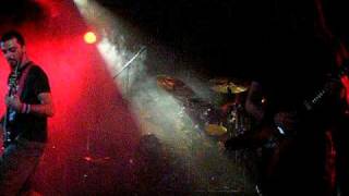 FuZZ FuZZ MaCHiNe 22-05-2010 - BEYOND +intro IRIE